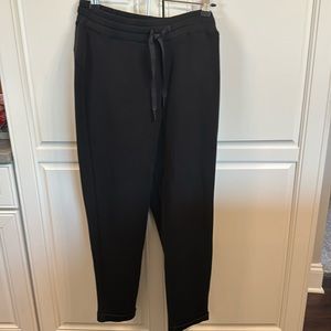 Spanx Airessentials cozy black pants